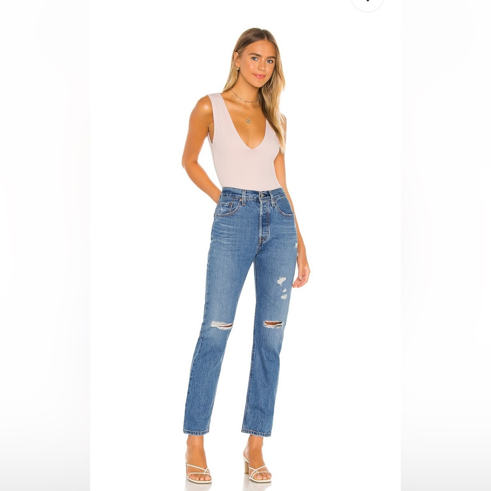 REVOLVE - 501 Levi’s Straight Destruction